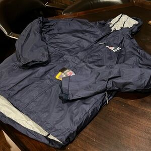 NE Patriots Coat